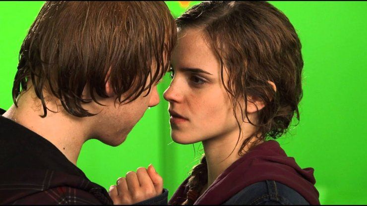 Bacio tra Ron ed Hermione le parole degli attori