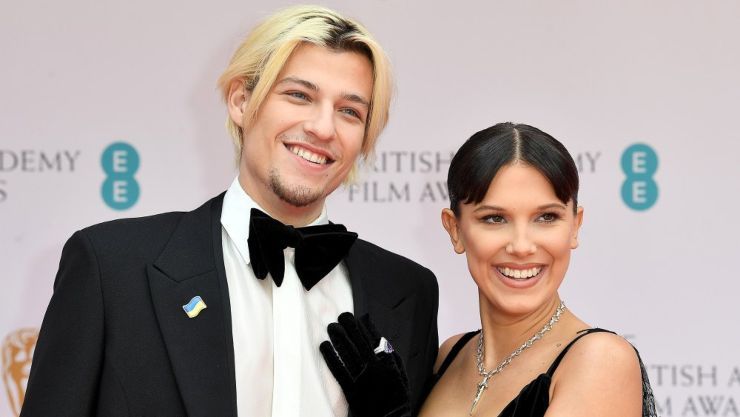 Millie Bobby Brown ai BAFTA 2022