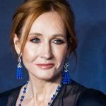 J. K. Rowling bruciata viva in un romanzo